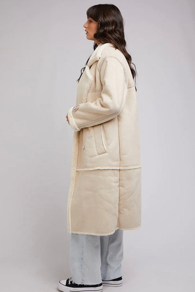 ALL ABOUT EVE Mia Sherpa Coat Natural